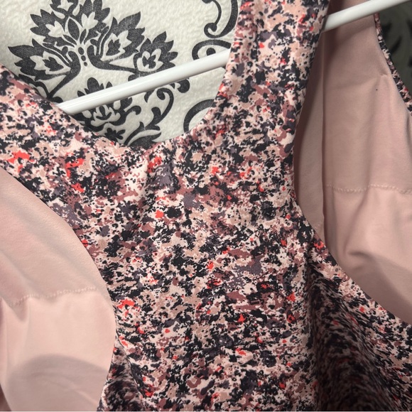 Athleta Conscious Crop Sports Bra Size 3X NWOT Pink Multi Yoga Gym - Picture 9 of 16